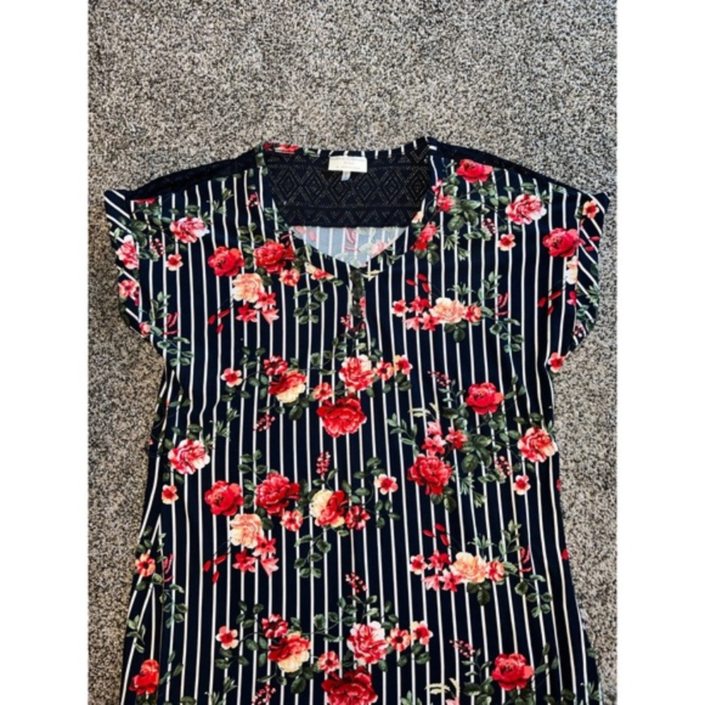 Bobbie & Brooks Women's‎ Navy Blue/white red roses short sleeve dress size large - Picture 2 of 12